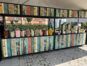 Foodcourt - Staal gekleurd sloophout look
