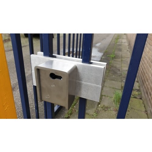 BTG Hekwerk verankering voor DR141006602  (voor plaatsing op de spijlen hekwerk) LET OP: Alleen platen en schroeven