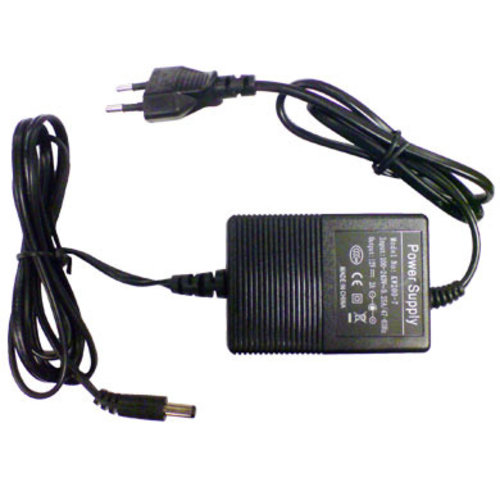 Recommand RCPS12V2A-4P Kamera-Netzteil 12 Volt 2 Ampere mit 4 Anschlüssen