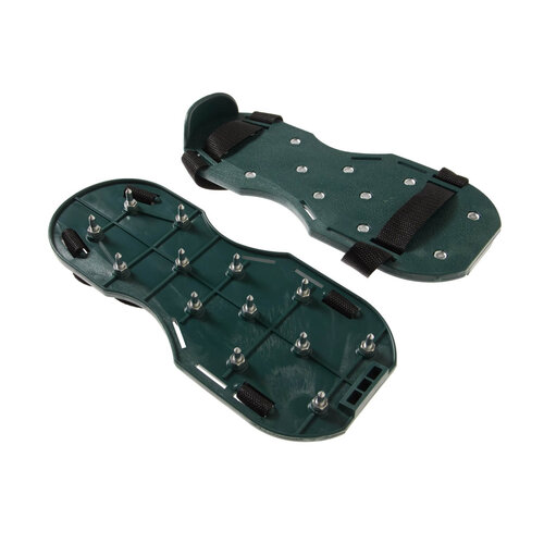 Spijkerschoenen met 25 mm. Scherpe Pen Gespsluiting