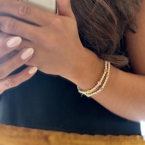 California 8 gold coloured