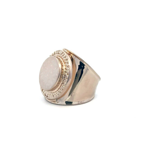 Ring flat dented goldplated