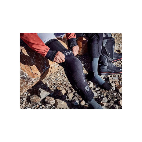 REV IT! Revit Kneeprotector Scram REV IT! Revit Kneeprotector Scram