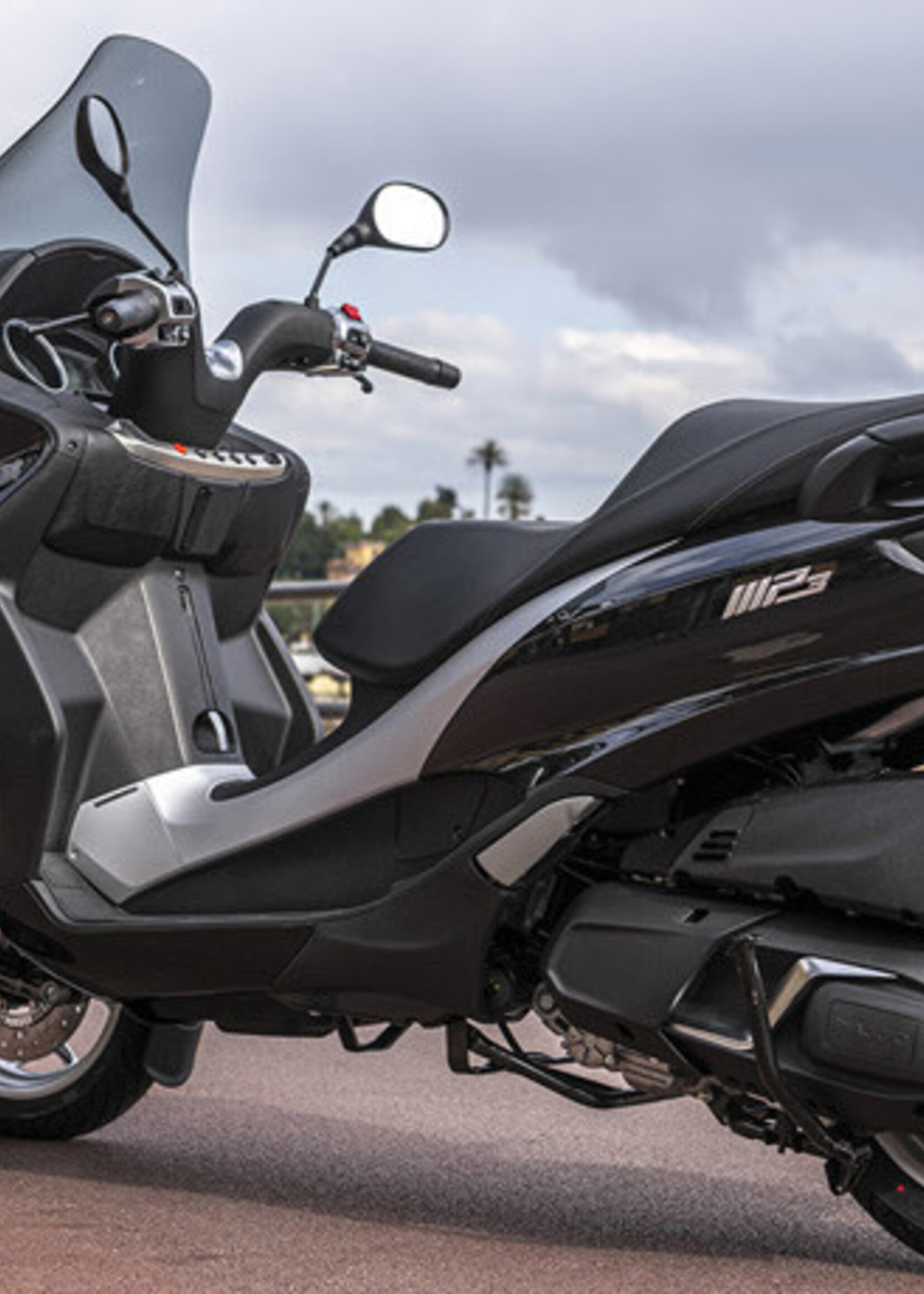 Piaggio  MP3 400