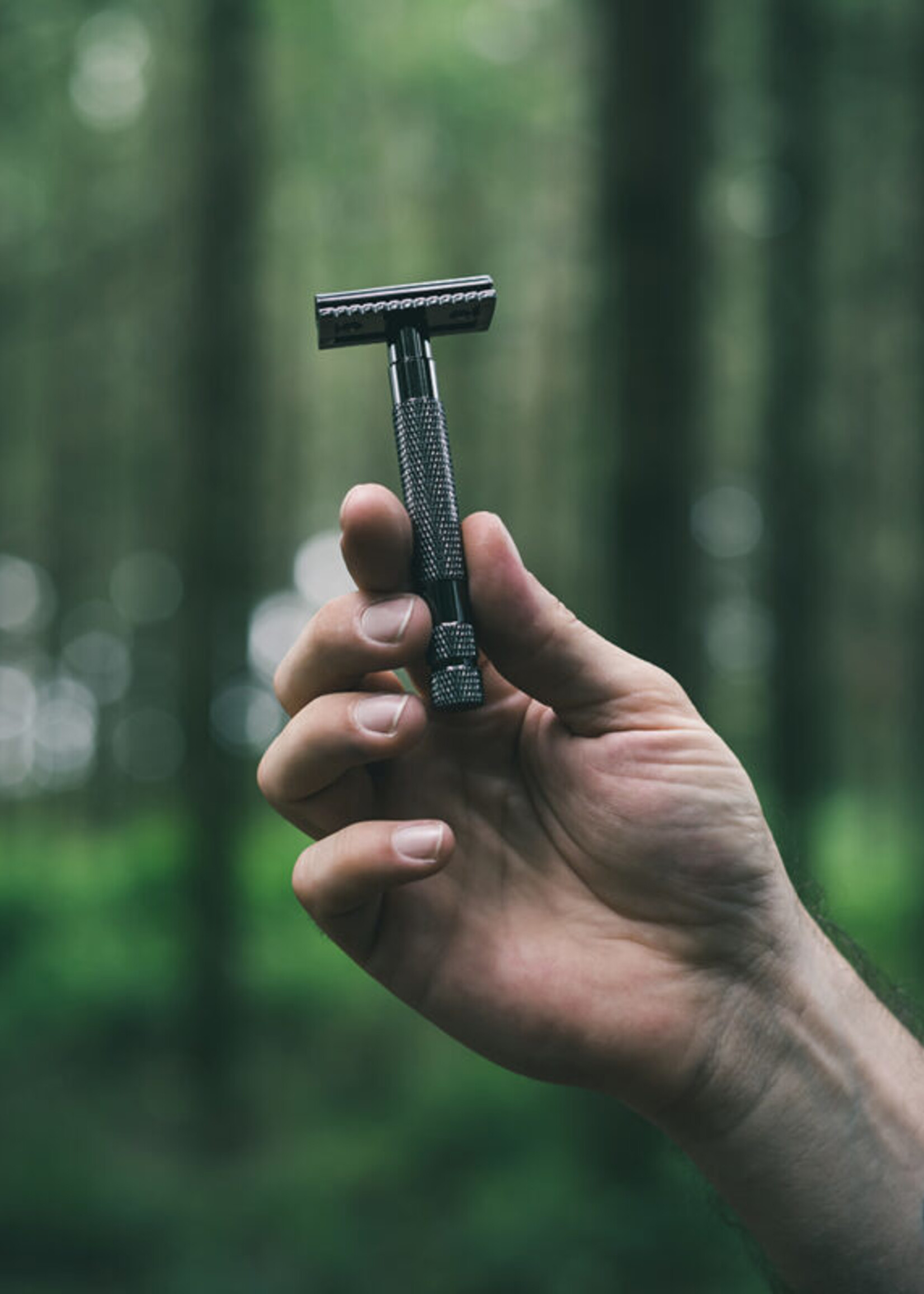 Blue Beard Revenge BBR Cutlass Double Edge Razor