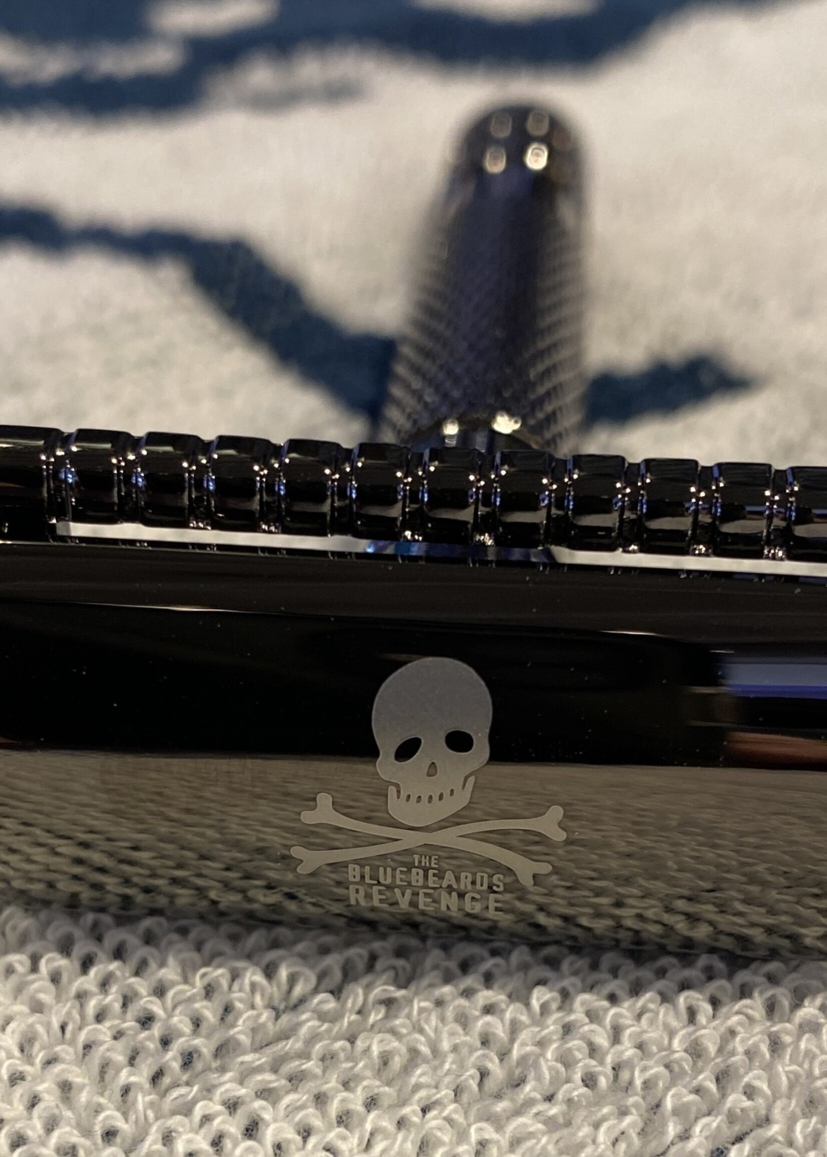 Blue Beard Revenge BBR Cutlass Double Edge Razor