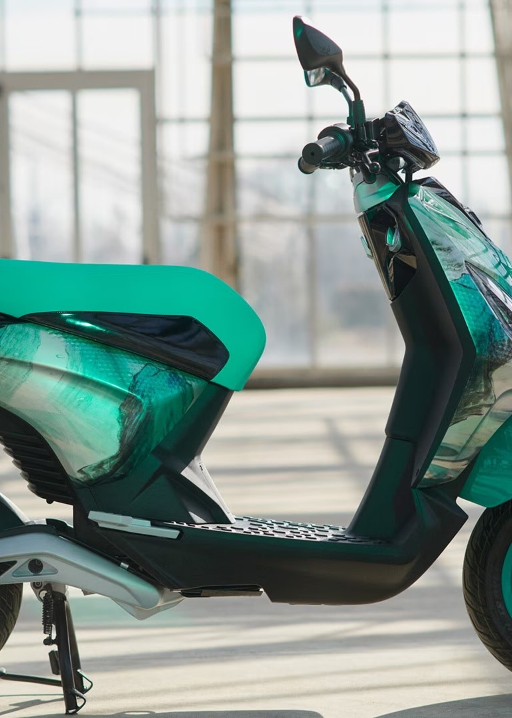 Piaggio 1  Feng Chen Wang
