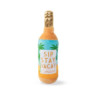 Fringe studio Sip Stay Vacay