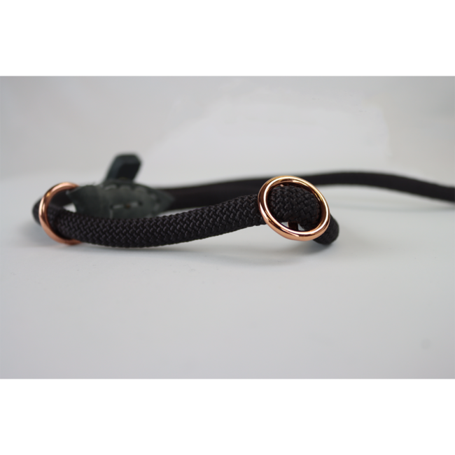 The DoggyWalker Slip line Dark Grey