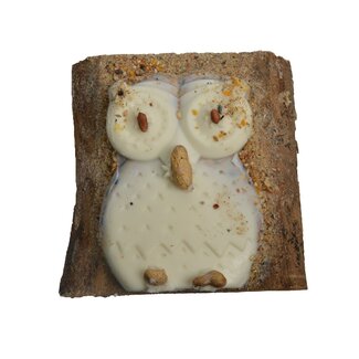 Tweetfeed Bird pie on shelf Owl 1st