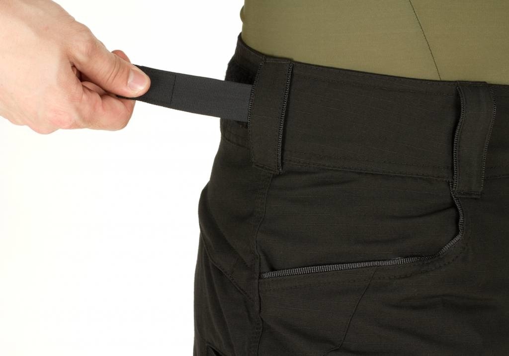 Field Short (Black)