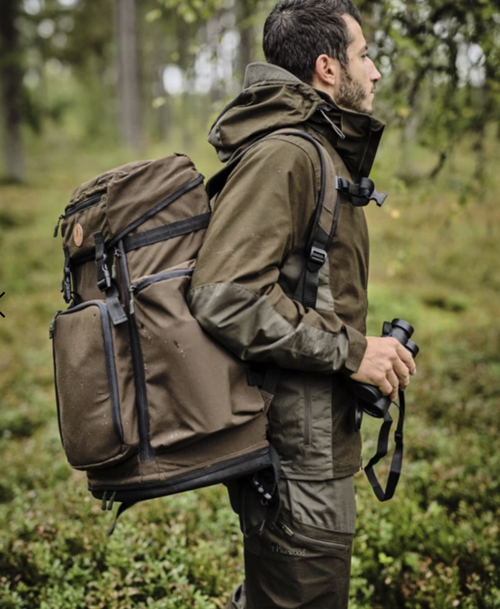 Wildmark Chair Backpack 35L (Suede Brown)