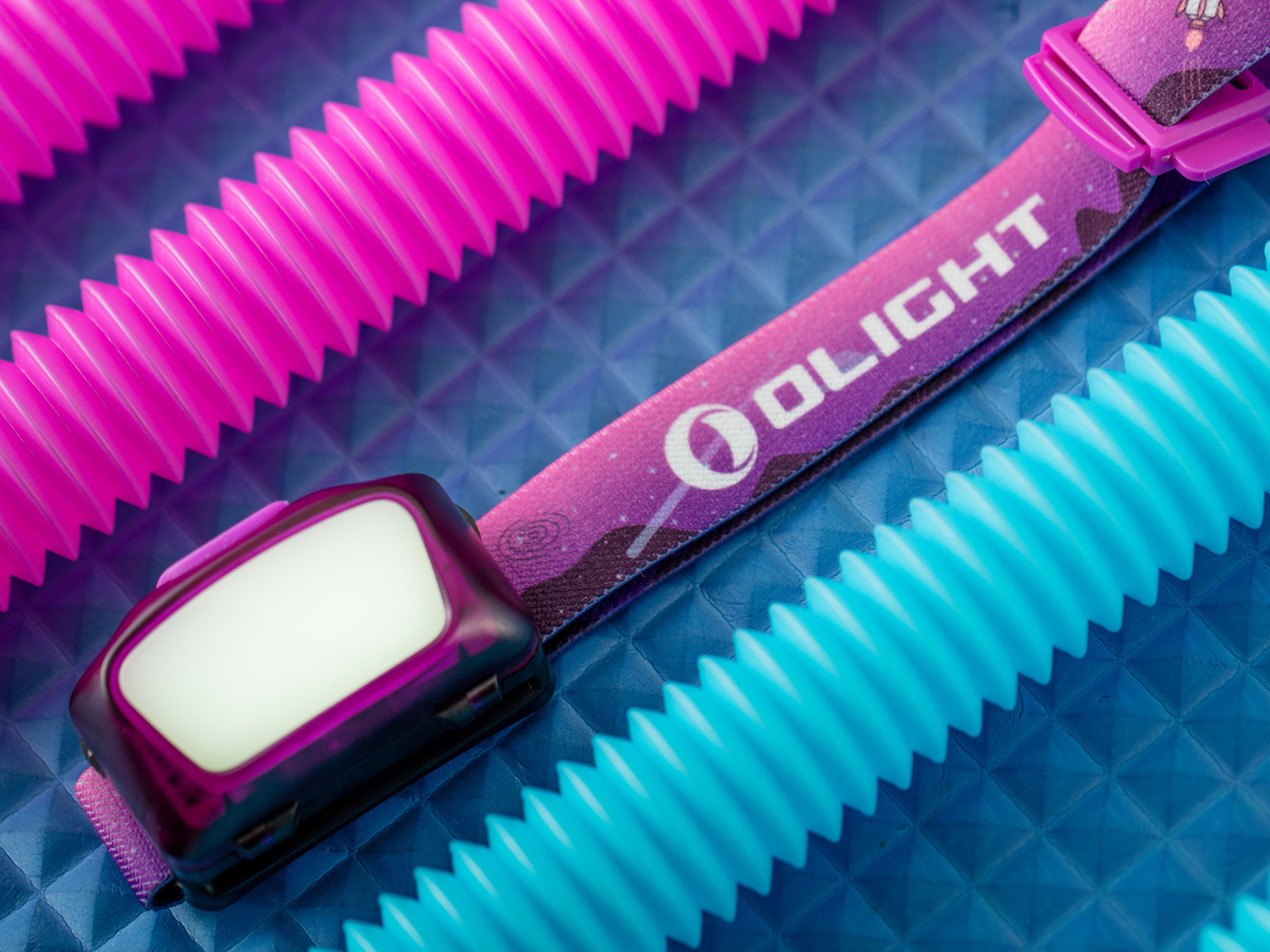 H05 Lite (Pink)