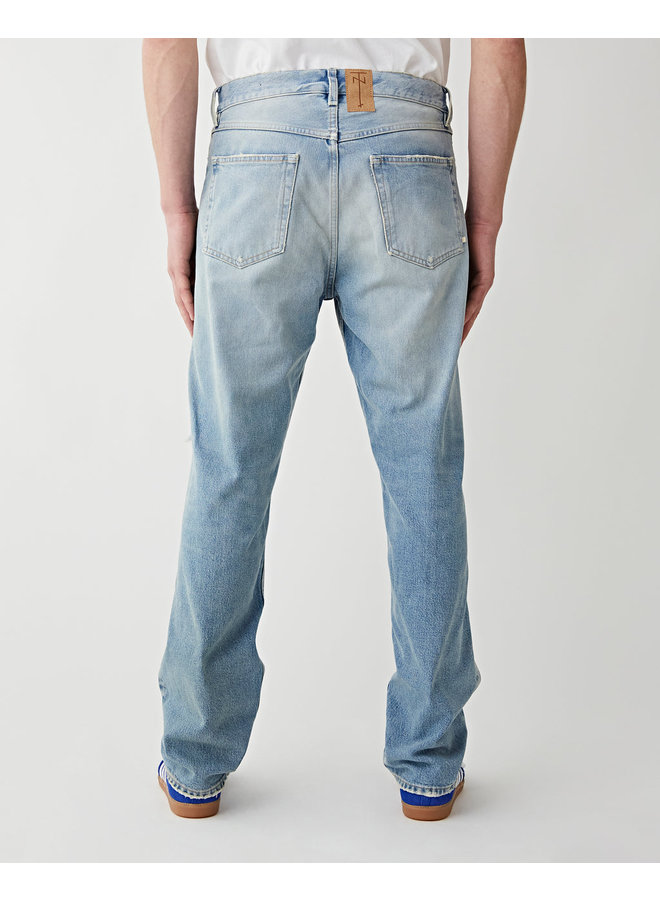 Penn Dallas – Destroyed Denim