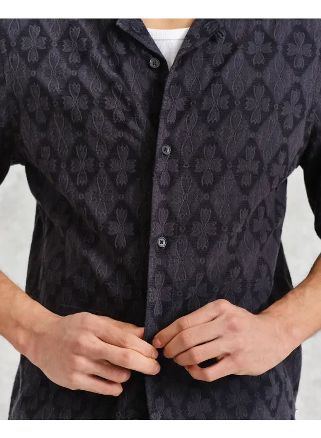 Newton Shirt – Floral Stamp Midnight