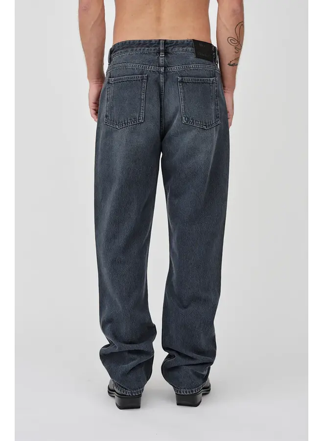 Steve – Overdyed Black