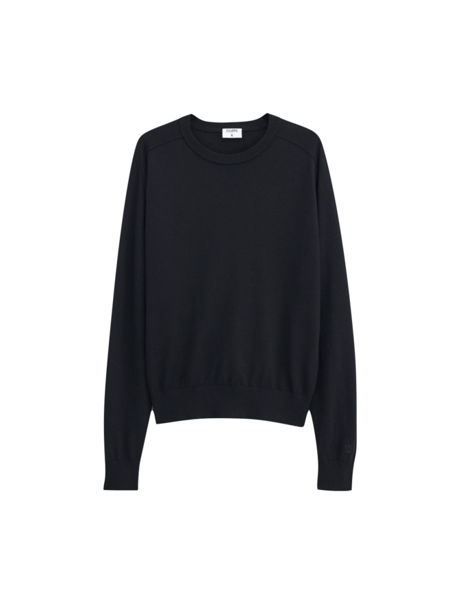 Inside-out Sweater – Black