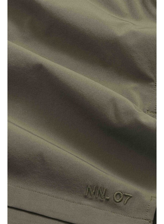 Holiday Shorts 10039 - Capers