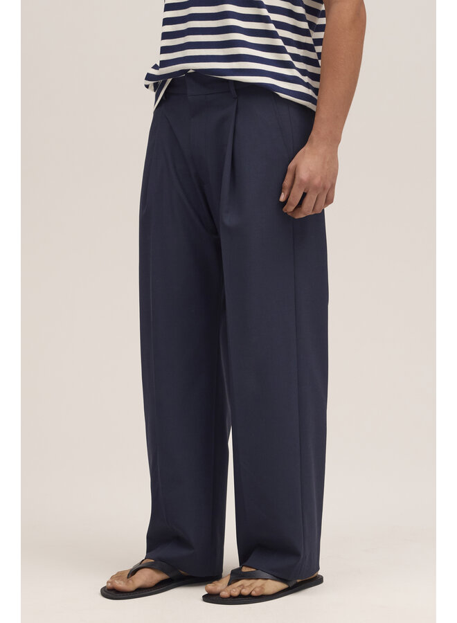 Kay 10037 - Deep Navy