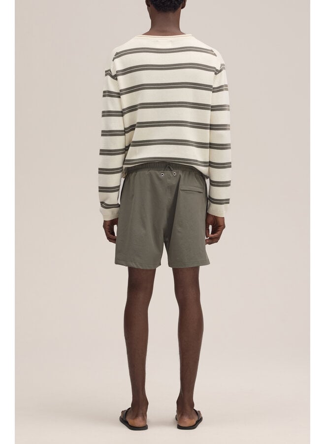 Holiday Shorts 10039 - Capers