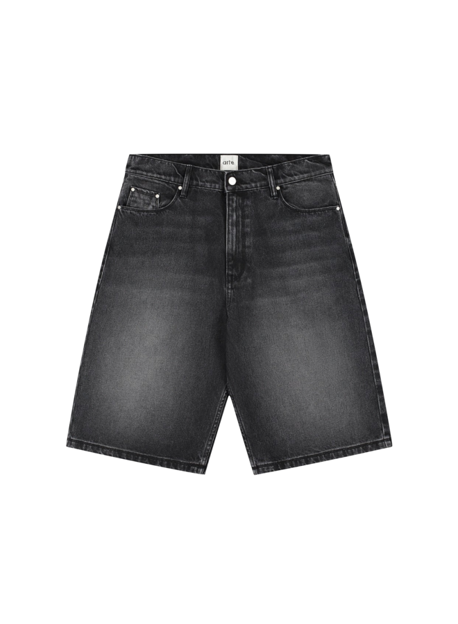 Round pocket Denim Short - Fade Black