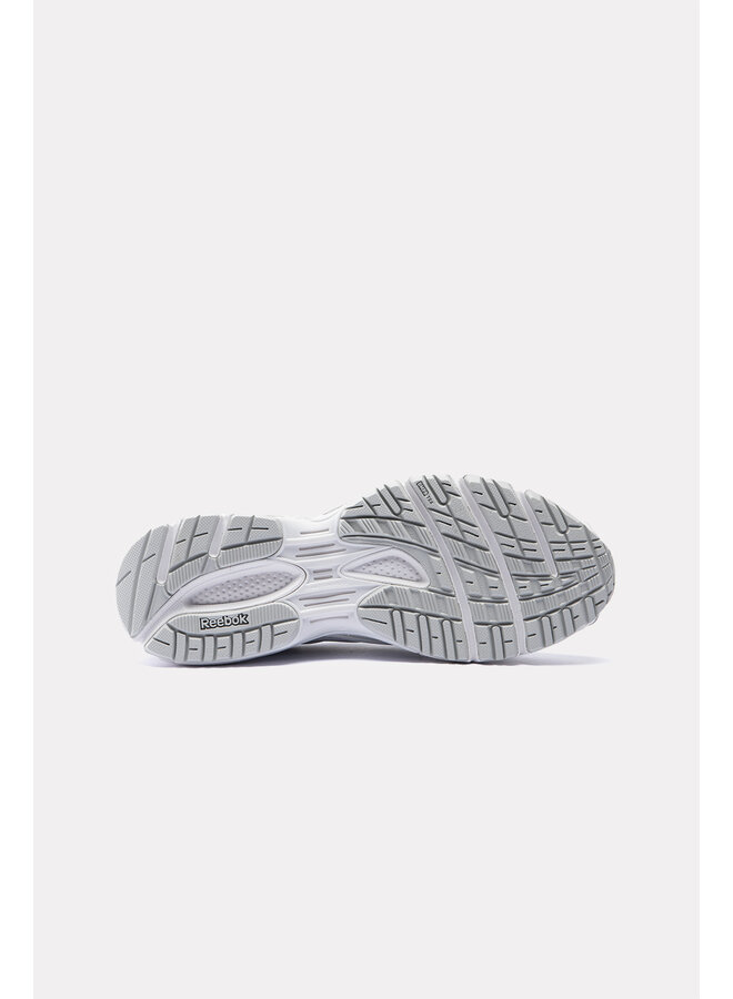 Premier Road Ultra - White/White/White