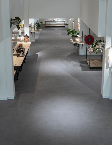 Welcome to the <br> STRAAT Webshop.