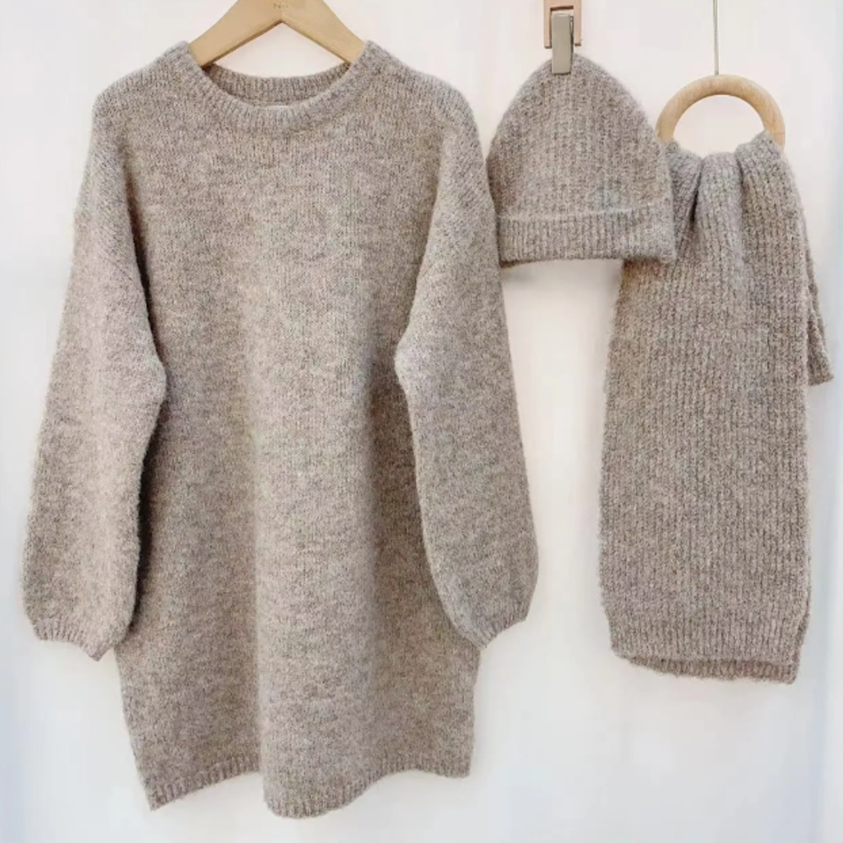 Ensemble Robe pull I Écharpe I Bonnet