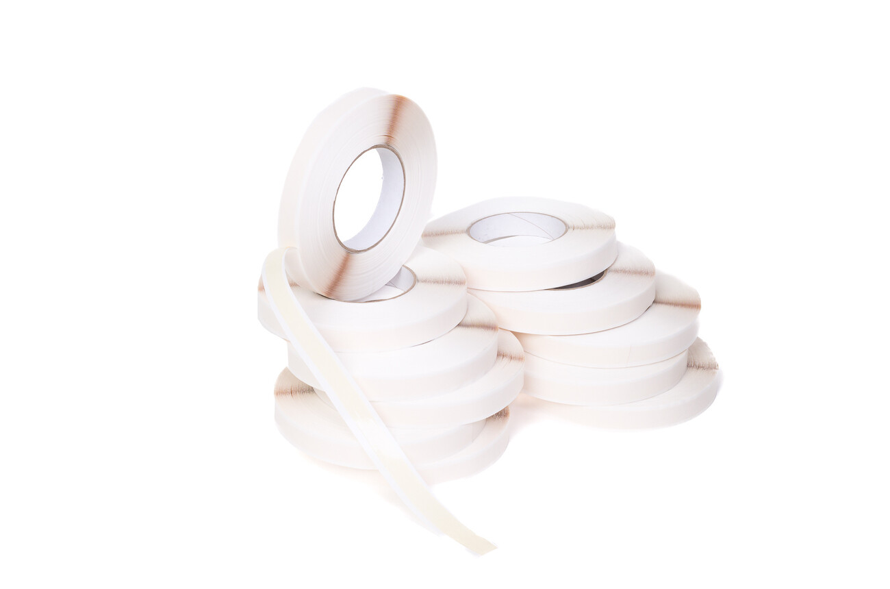 Bodemfolietape 12 mm x 30 m, dubbelzijdig Isolatie Depot Bodemfolietape 12 mm x 30 m, dubbelzijdig