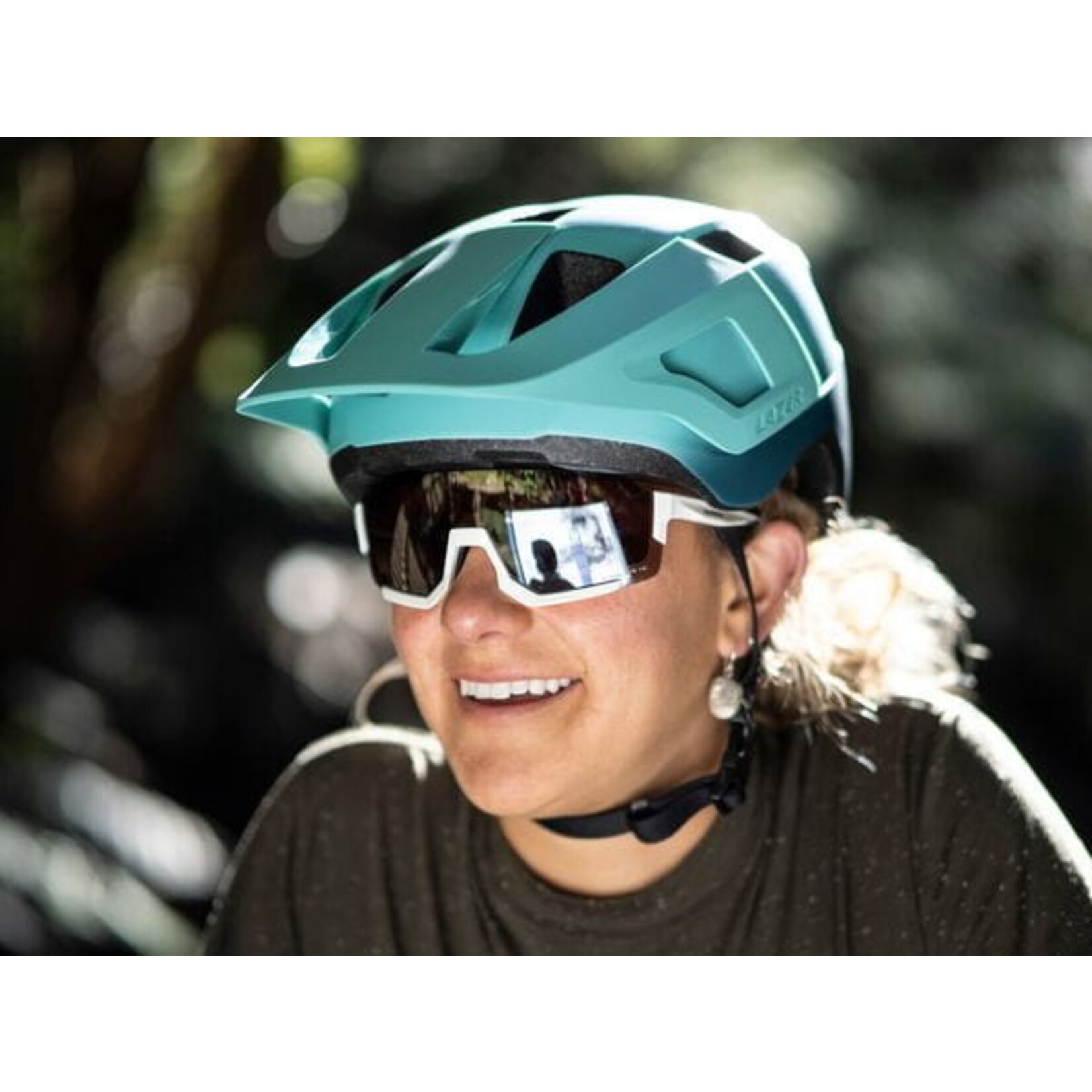 Lazer Lazer Finch KinetiCore Helmet