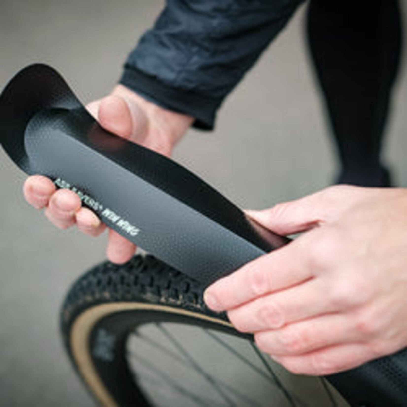 Ass Saver WINWING2 GRVL BLACK