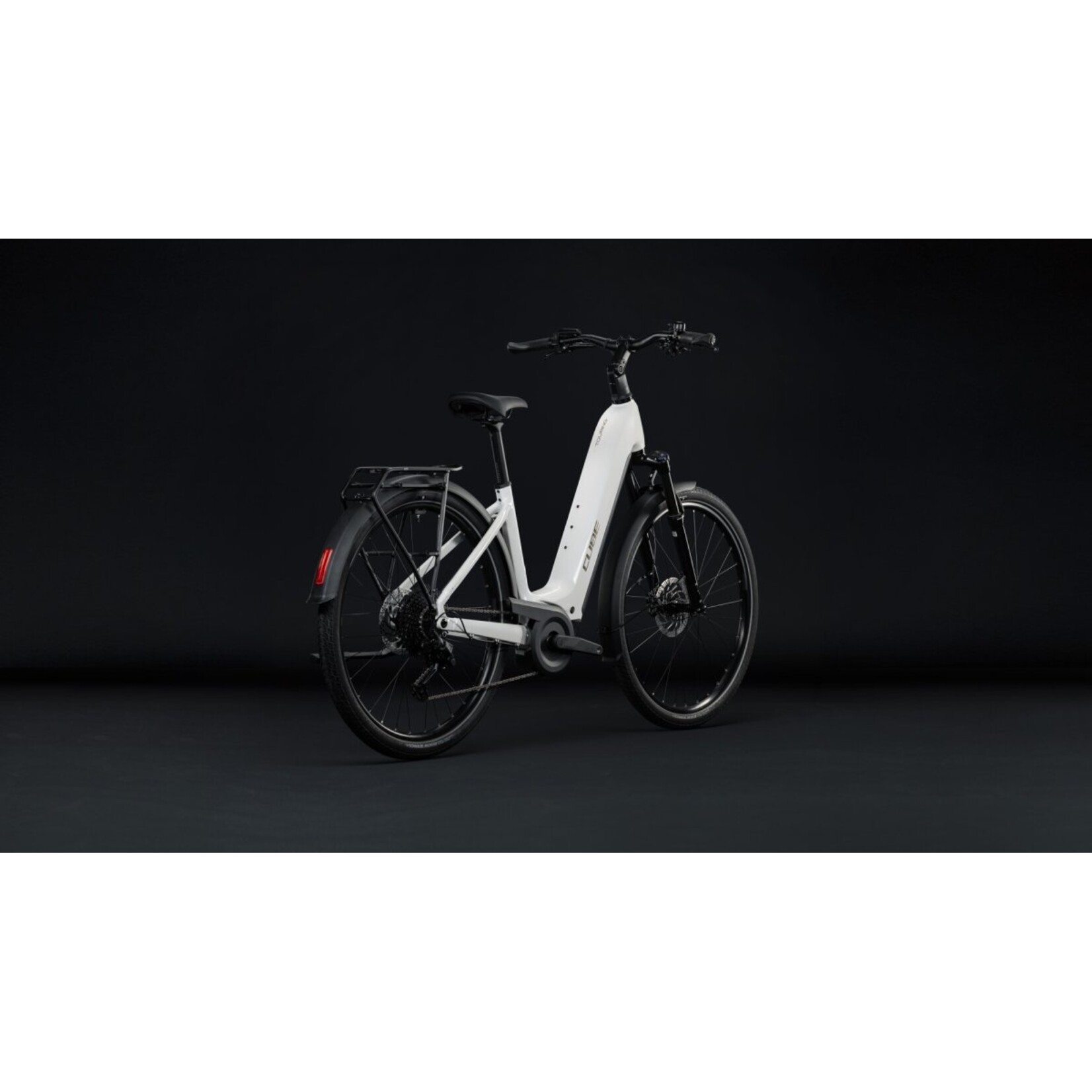 CUBE CUBE TOURING HYBRID ONE 600 METALLICWHITE 2027 EE 50 CM