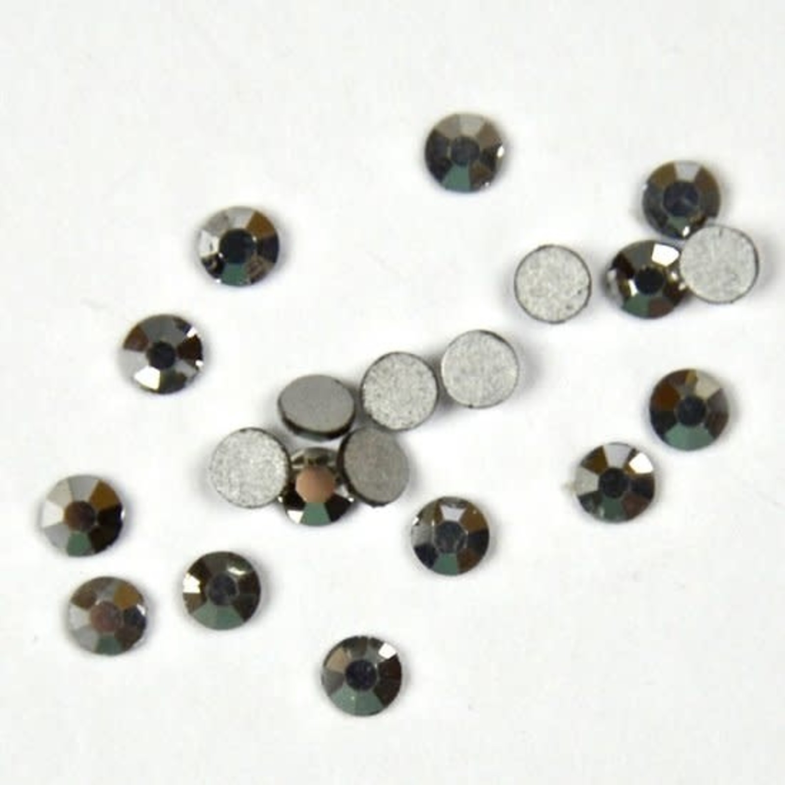 Urban nails Rhinestone 19 SS08