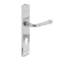 Intersteel Deurklink Helena op schild cilindergat 72mm chroom