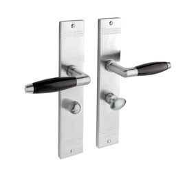 De Oude Deurklink Deurklink Retro geveerd mat nikkel op schild met wc slot 63/8 mm De Oude Deurklink Deurklink Retro geveerd mat nikkel op schild met wc slot 63/8 mm