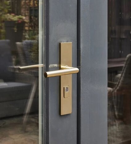 Intersteel Intersteel Veiligheidsbeslag Jura SKG3 PVD messingkleur PC72mm kerntrekbeveiliging