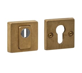 Intersteel SKG3 veiligheidsrozetten vierkant met kerntrekbeveiliging in PVD messing getrommeld Intersteel SKG3 veiligheidsrozetten vierkant met kerntrekbeveiliging in PVD messing getrommeld
