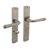 Intersteel Deurklink Helena op schild WC slot 63mm nikkel mat