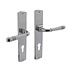 Deurklink Helena op schild profielcilindergat 55mm chroom Deurklink Helena op schild profielcilindergat 55mm chroom