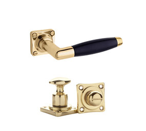 De Oude Deurklink Deurklink klassiek geveerd, messing gelakt, WC slot, vierkant De Oude Deurklink Deurklink klassiek geveerd, messing gelakt, WC slot, vierkant