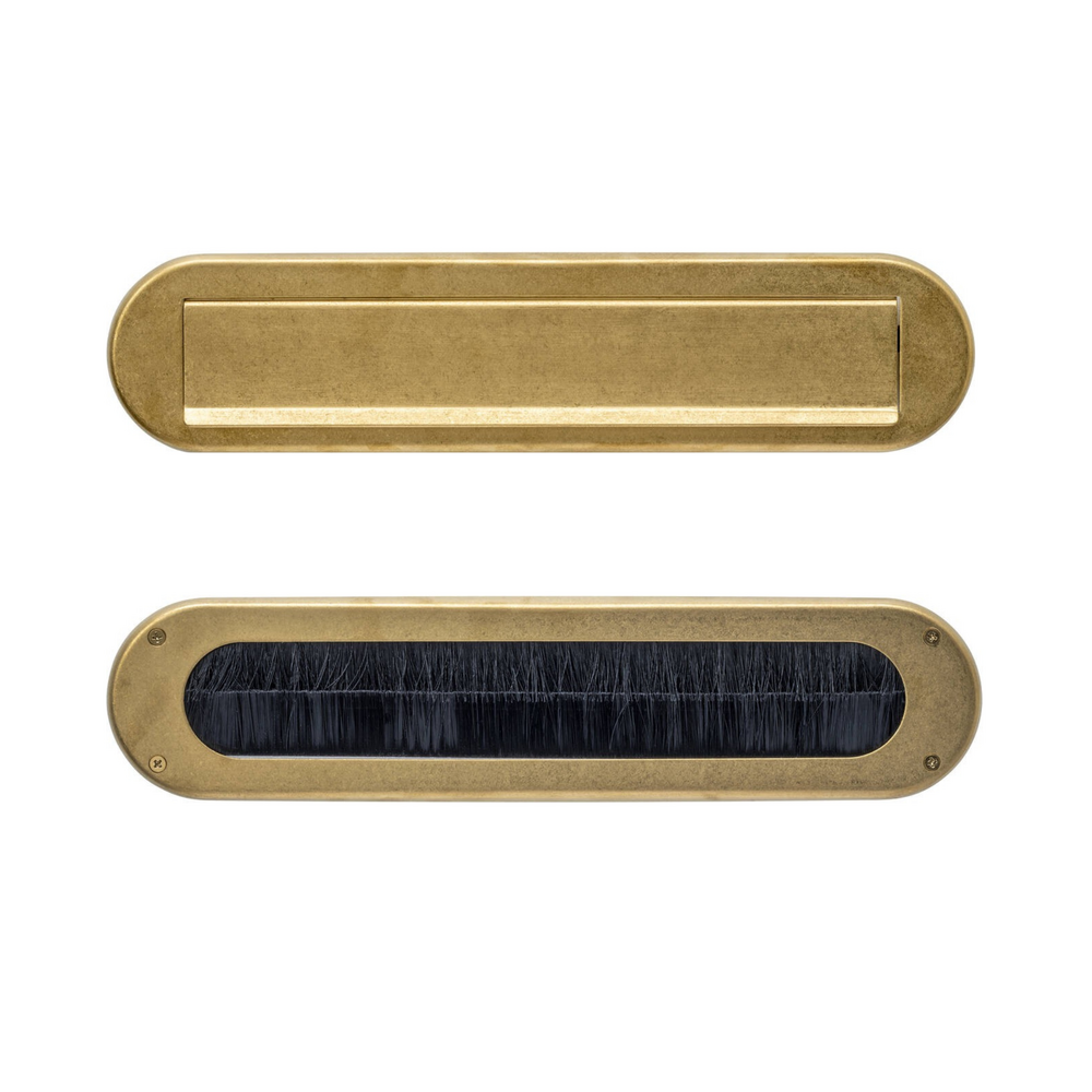 Intersteel Set brievenbus en tochtwering ovaal PVD messing getrommeld Intersteel Set brievenbus en tochtwering ovaal PVD messing getrommeld