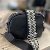 Tas met 3 ritsjes en trendy hengsel 618 Tas met 3 ritsjes en trendy hengsel 618