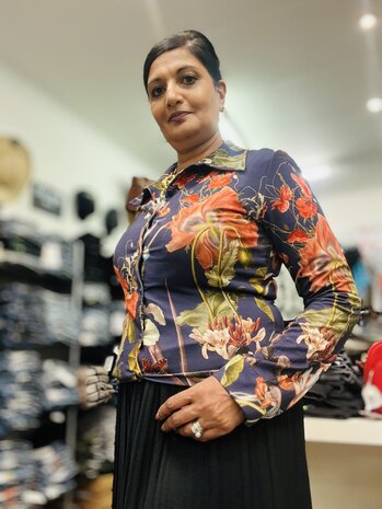 Lalamour Blouse doorknoop Sara 2435 Lalamour Blouse doorknoop Sara 2435