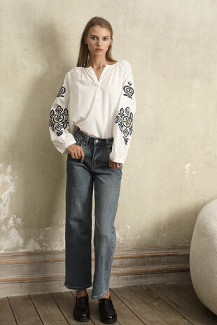 Musy Muse Blouse borduur 2263