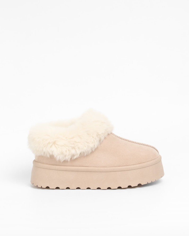 Sloffen met vacht plateau DAY9017 Sloffen met vacht plateau DAY9017