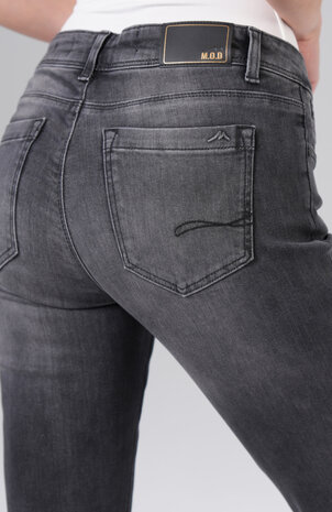 M.O.D. Denim Slim fit denim Monika WI24-2045 M.O.D. Denim Slim fit denim Monika WI24-2045