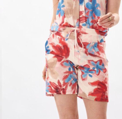 Iz Naiz Short bloemen print 3620 Iz Naiz Short bloemen print 3620