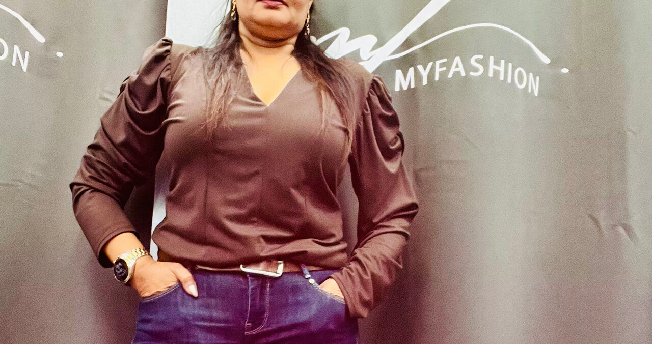 Iz Naiz Shirt High V 3917