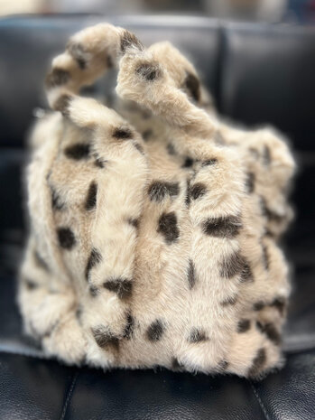 Fluffy bag met hengsel 416