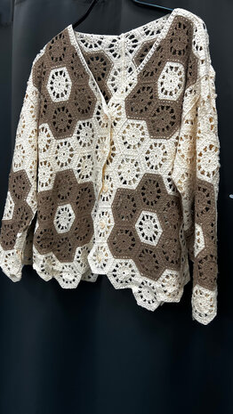 Vest gehaakt knoopsluiting Lola